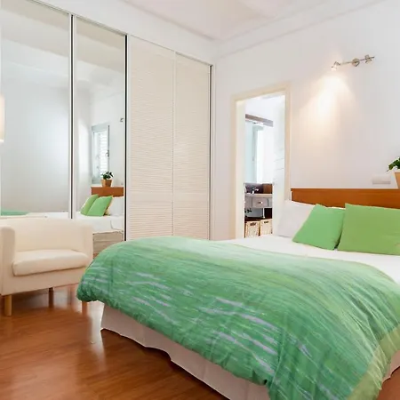 Alohamundi Triana Holiday home Seville